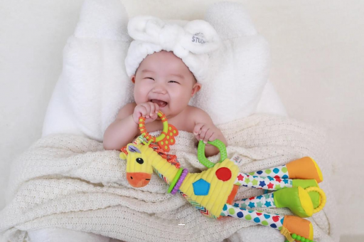 伊犁哈萨克孕妇分泌物黄绿色